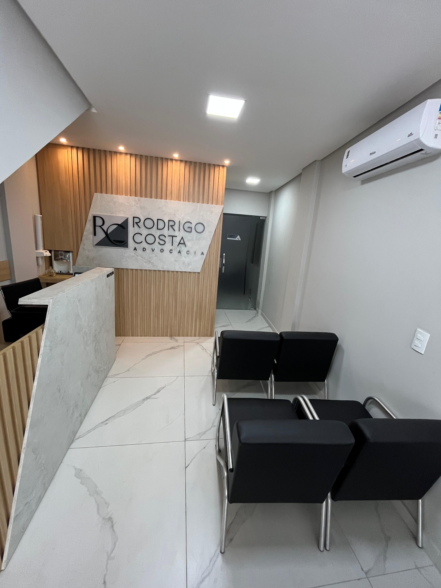 Recepção do escritório Rodrigo Costa Advocacia